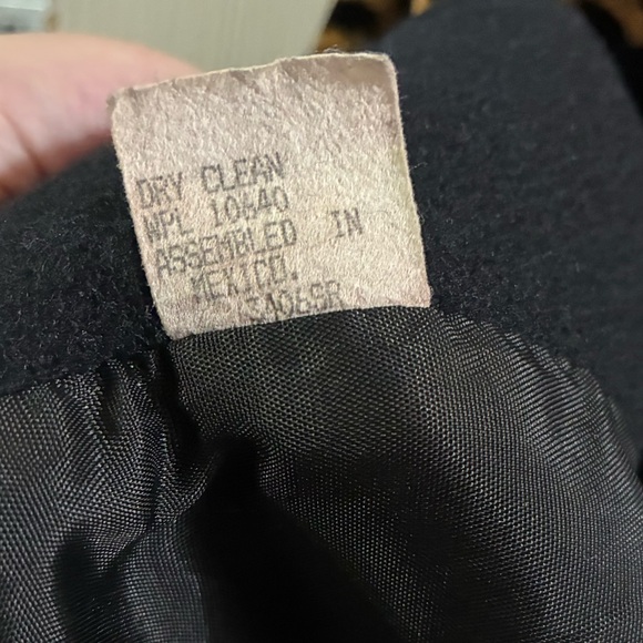 Women’s 16 Wool Coat - Picture 8 of 9